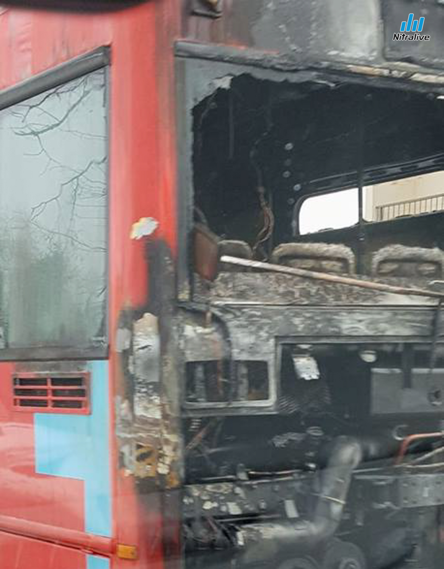 V Janíkovciach dnes horel autobus bratislavskej MHD