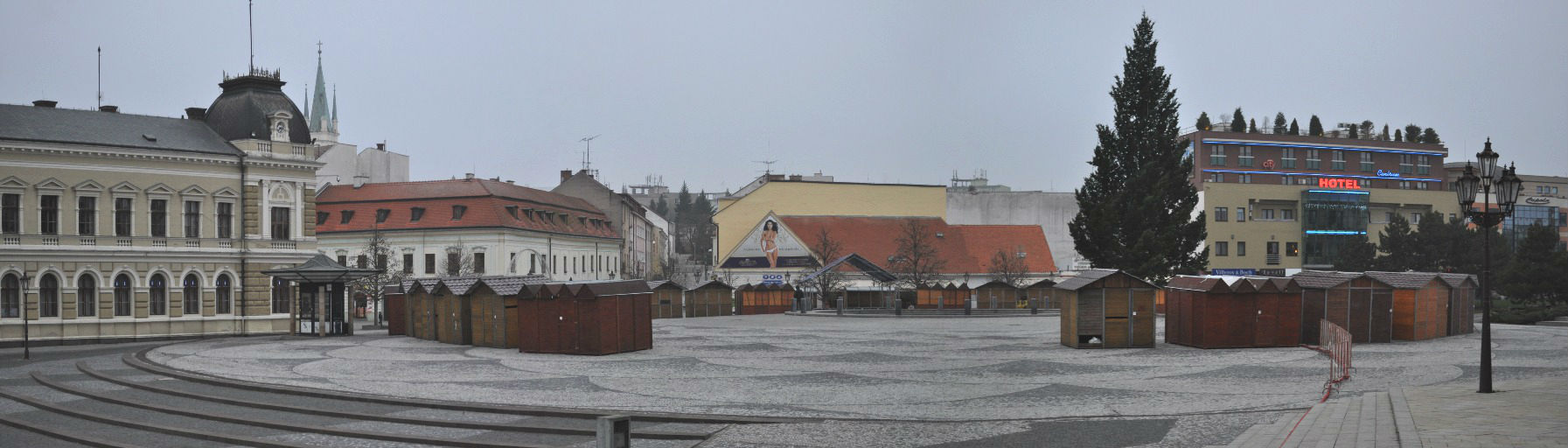 Vianočné mestečko Nitra - panorama
