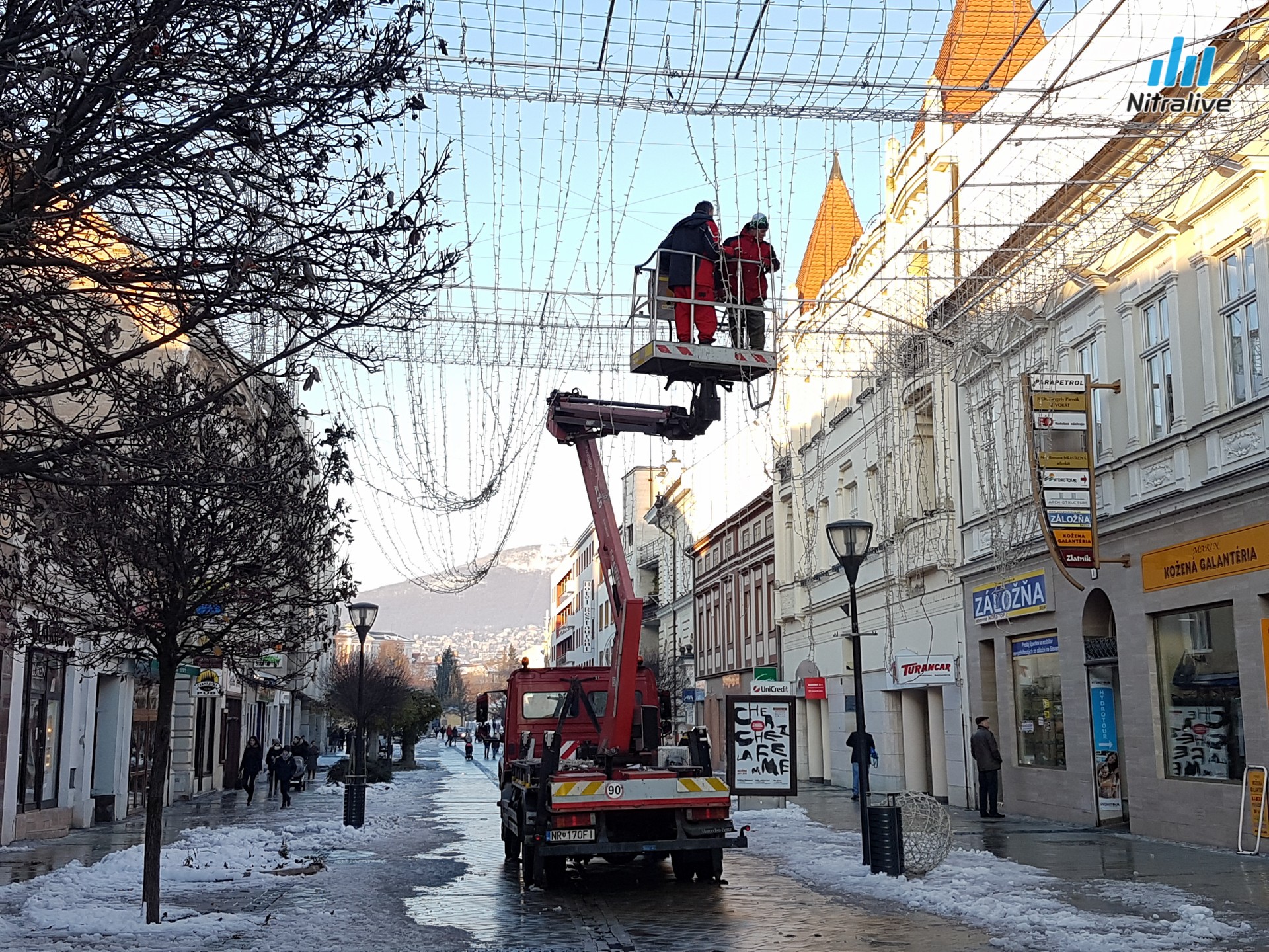 Vianočné mestečko v Nitre je otvorené