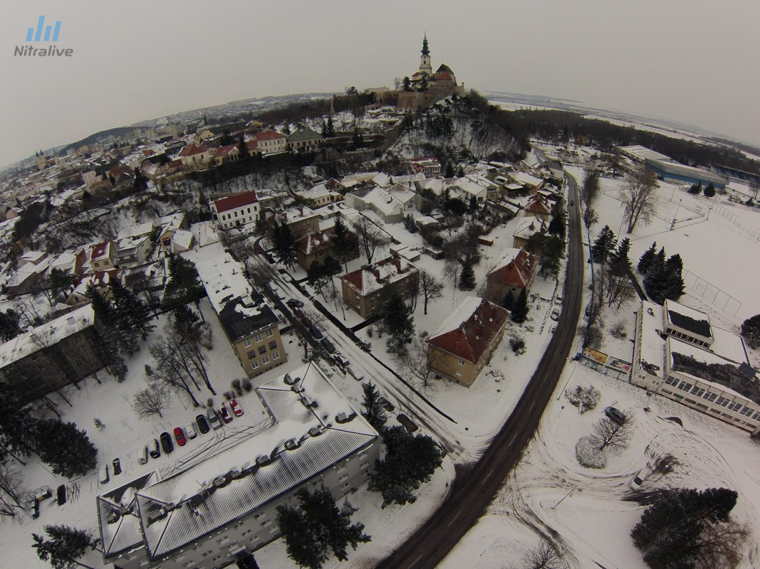 Nitra pvý sneh zima 2014
