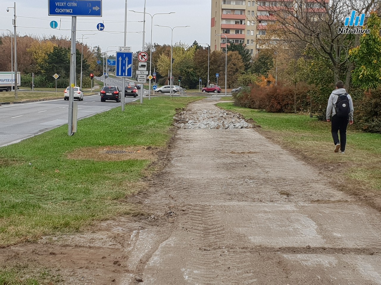 Výstavba cyklotrasy Tr.A.Hlinku - Dlhá ulica