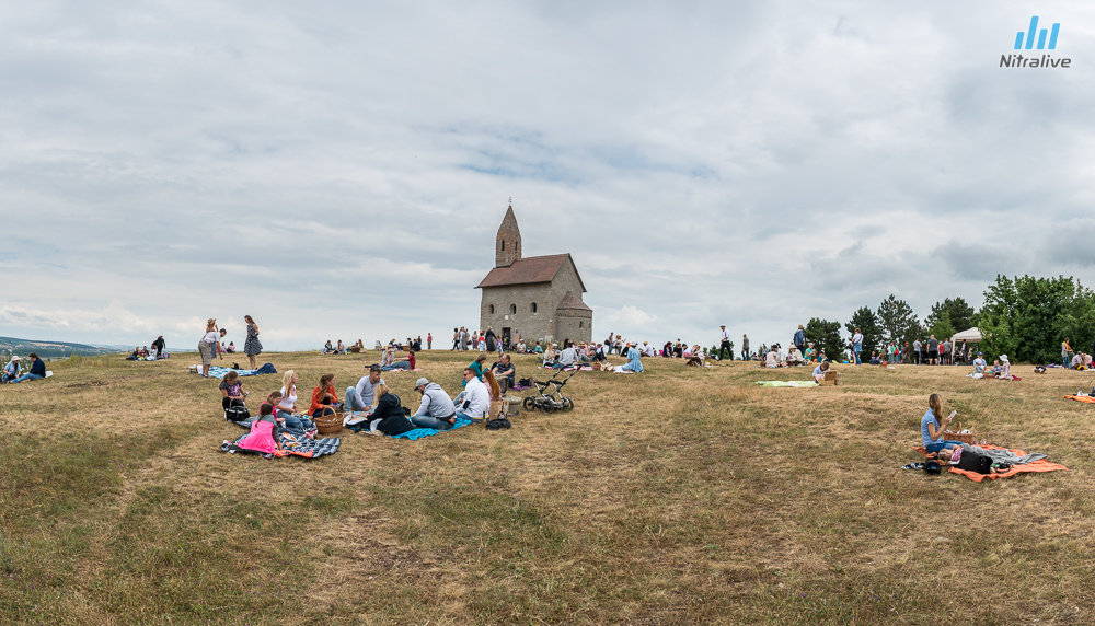 Raňajky v tráve 2015