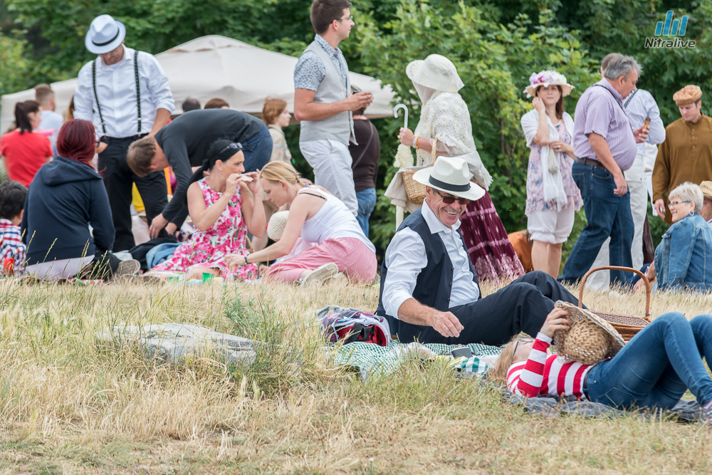 Raňajky v tráve 2015