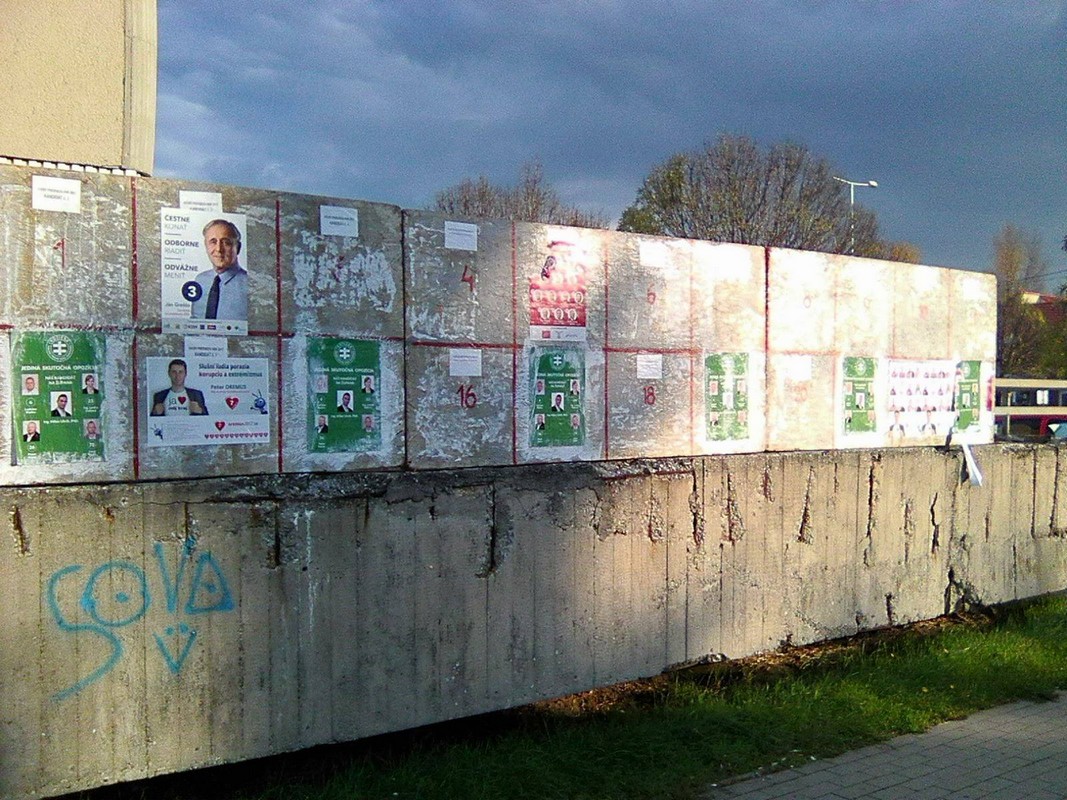 Voľby VÚC Nitra 2017, plagáty