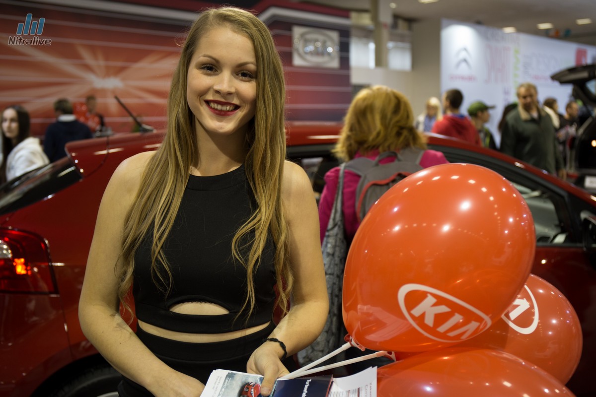 Autosalón Nitra 2015 hostesky