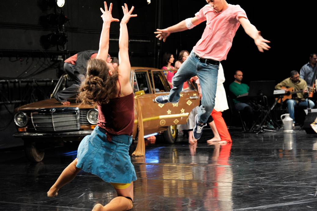 Constanza Macras Otvoreni vsetkemu Open for everything