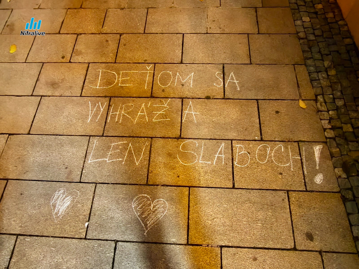 Demokraciu si nedáme! Protest za ideály Nežnej (protest 16.11.2025)