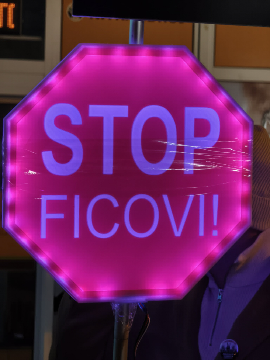 Demokraciu si nedáme! Protest za ideály Nežnej (protest 16.11.2025)