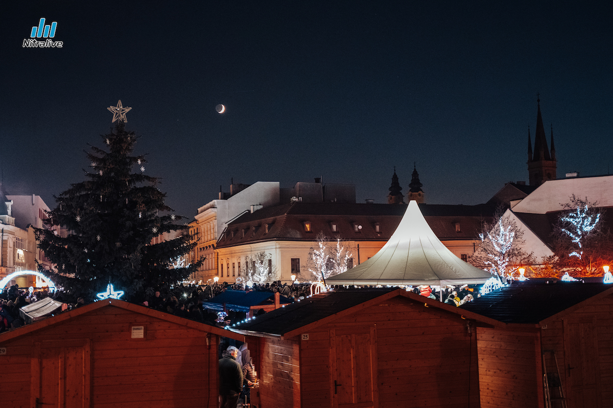 Vianočné mestečko Nitra 2022, foto