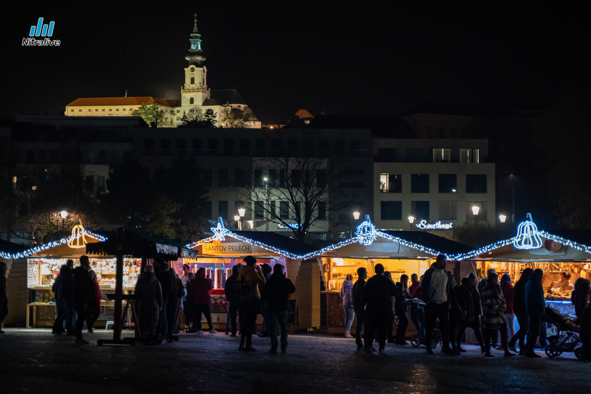 Vianočné mestečko Nitra 2022, foto