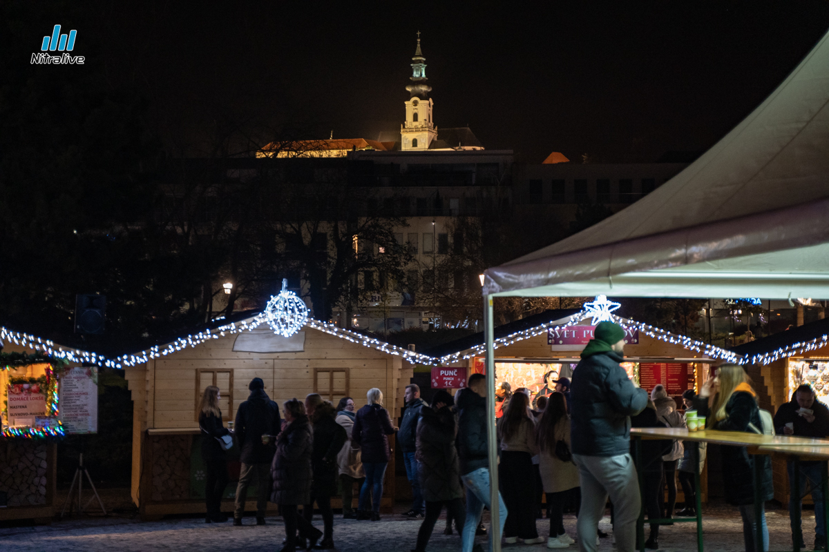 Vianočné mestečko Nitra 2022, foto