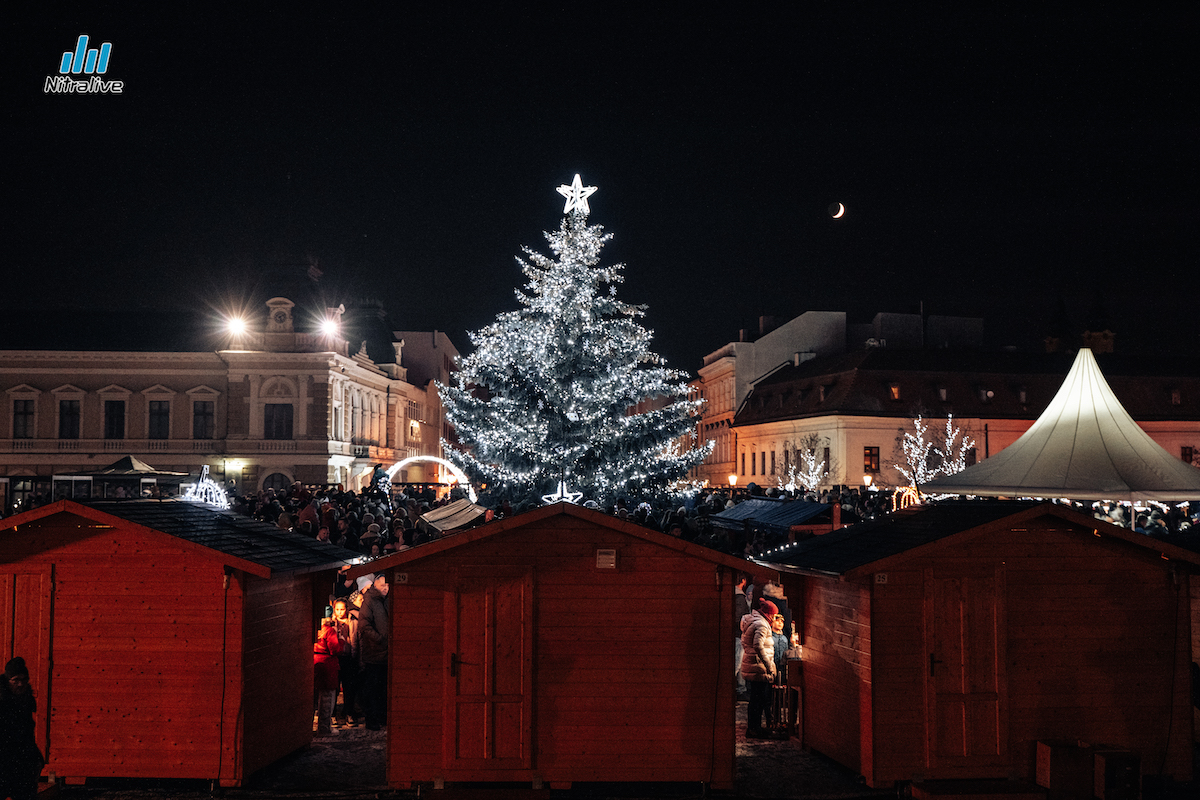 Vianočné mestečko Nitra 2022, foto