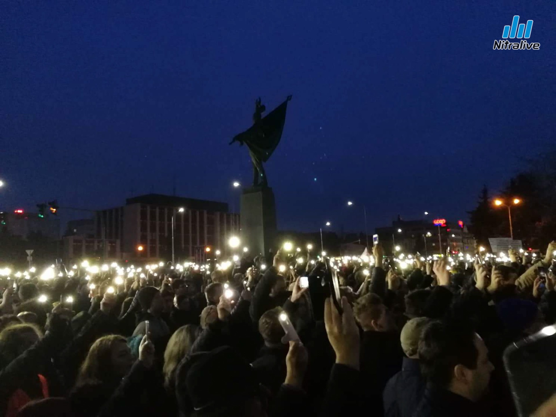 Postavme sa za slušné Slovensko, Nitra