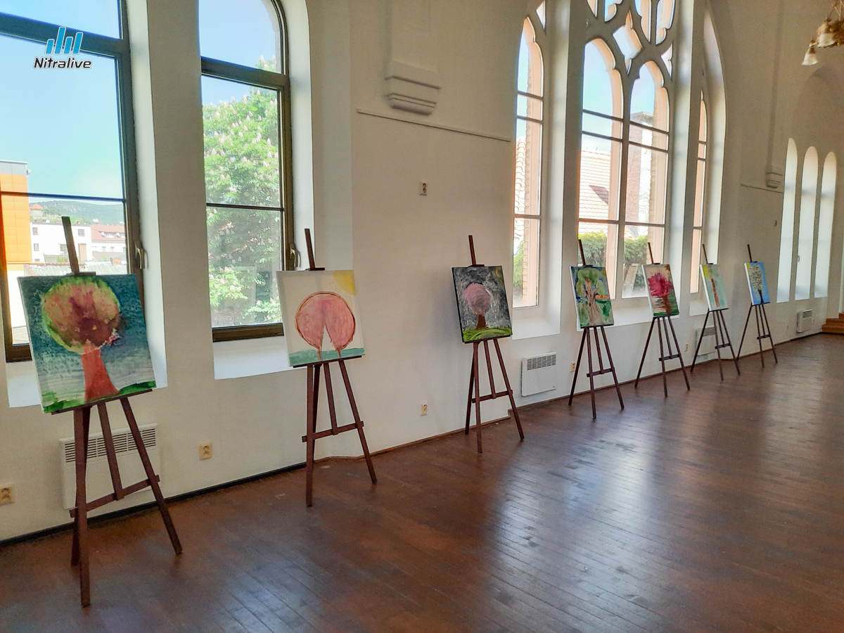 Výstava výtvarných prác žiakov ZŠ Pribinu v Nitre (20.5. - 26.5.2022)
