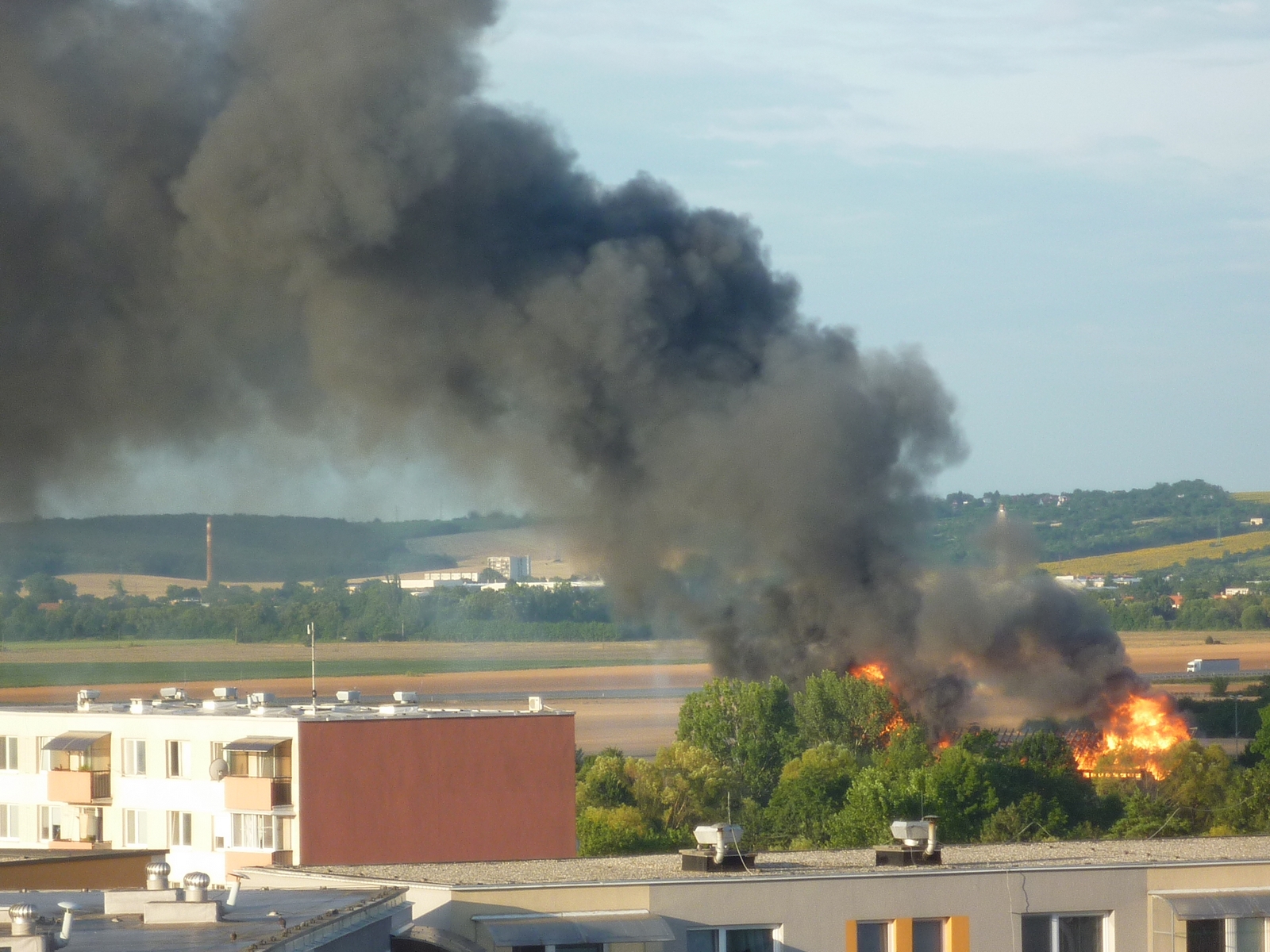 Požiar Agrokomplex Nitra - koliba