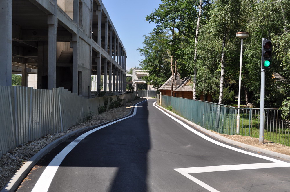 Nová cesta na Zobor, Nitra