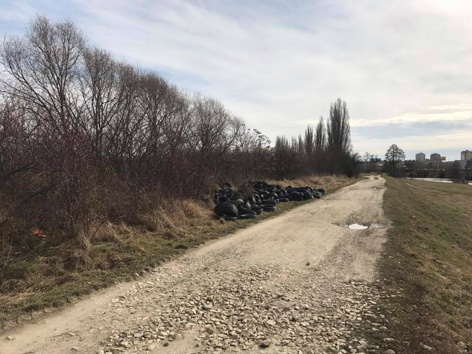 Skládka pneumatík Nitra - Zelokvet