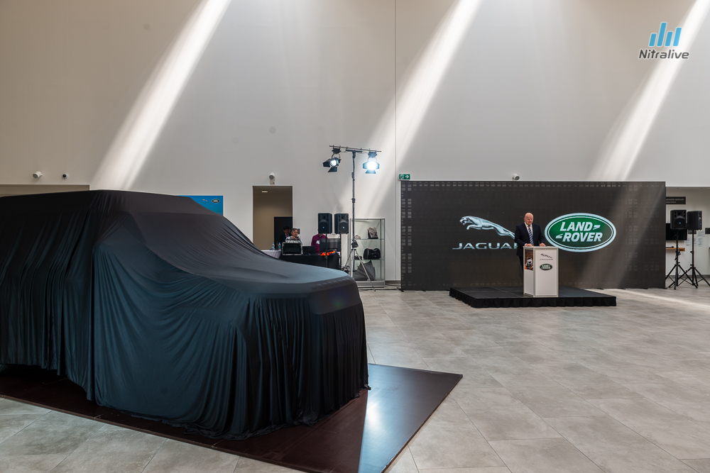 Jaguar dnes v Nitre predstavil nový Defender