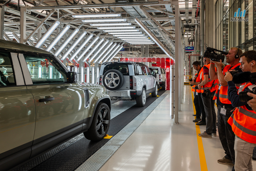 Jaguar dnes v Nitre predstavil nový Defender