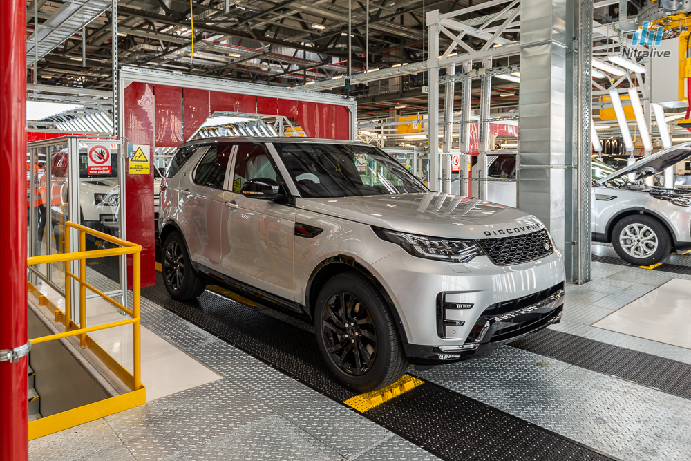 Jaguar dnes v Nitre predstavil nový Defender