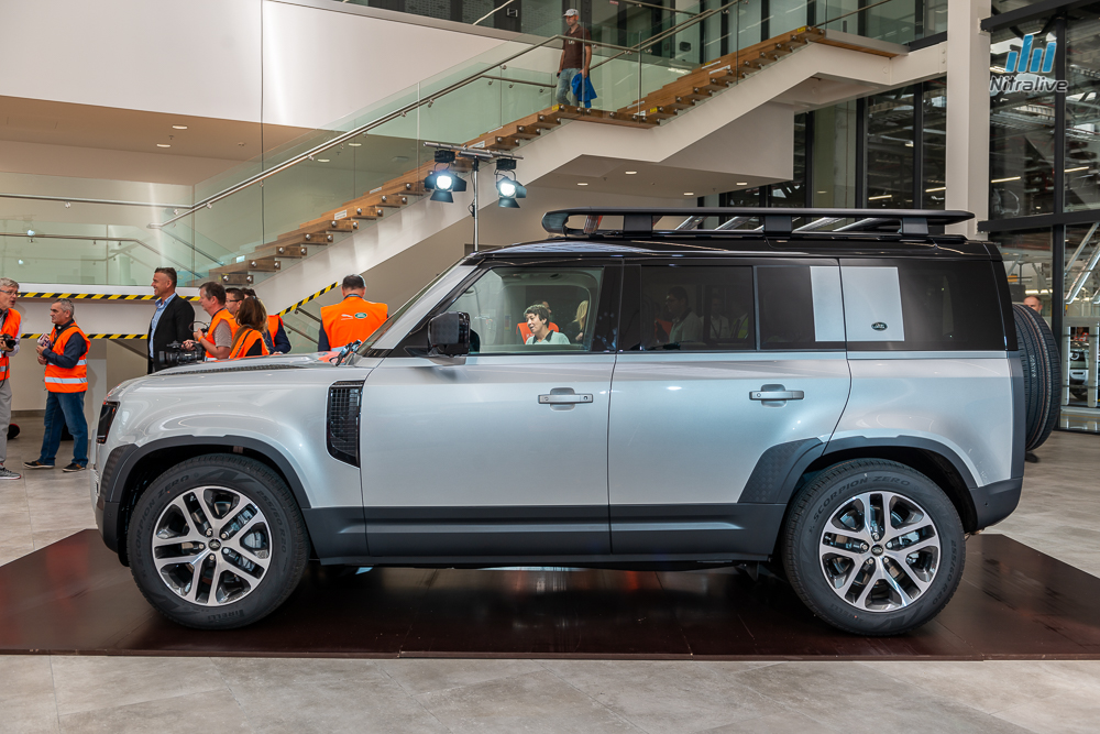 Jaguar dnes v Nitre predstavil nový Defender