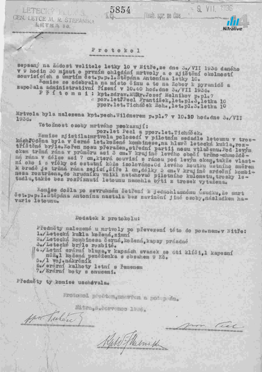 90 rokov od tragického pádu lietadla na vrchol zoborskej Pyramídy