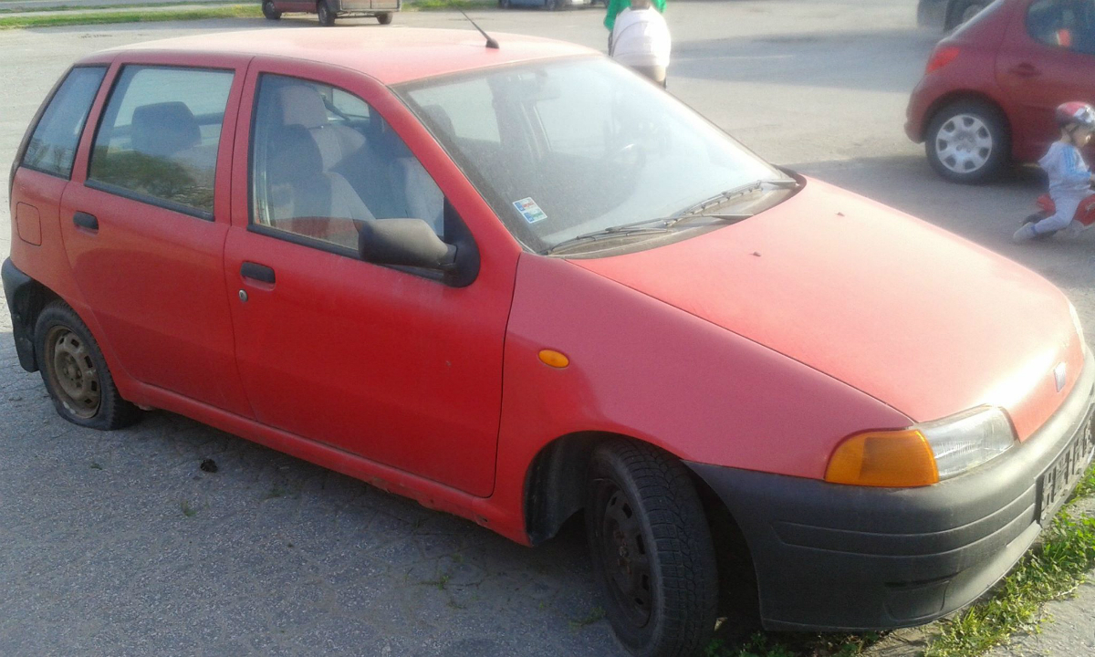 Vrak auta Chrenová