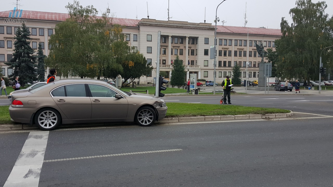 Dopravná nehoda Štefánikova ulica Nitra