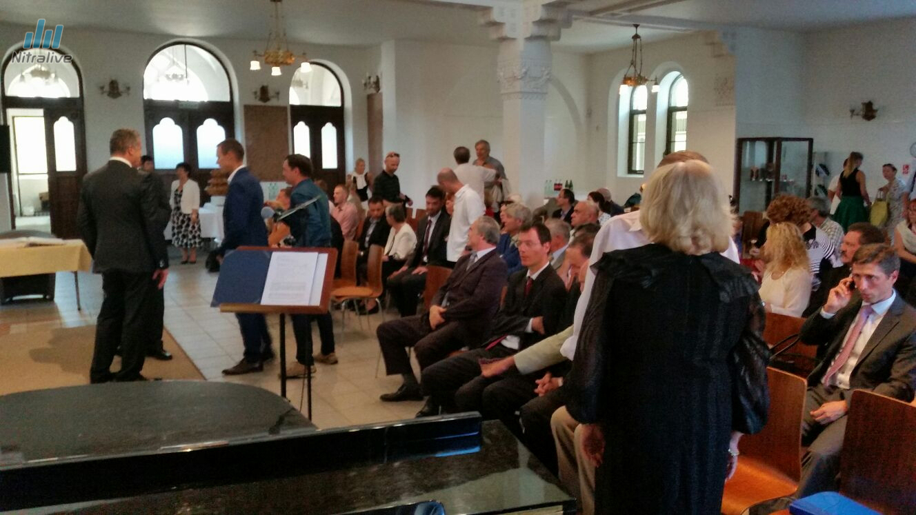 Práve teraz: V Synagóge si preberajú ocenenia významné osobnosti Nitry i úspešné športové kolektívy