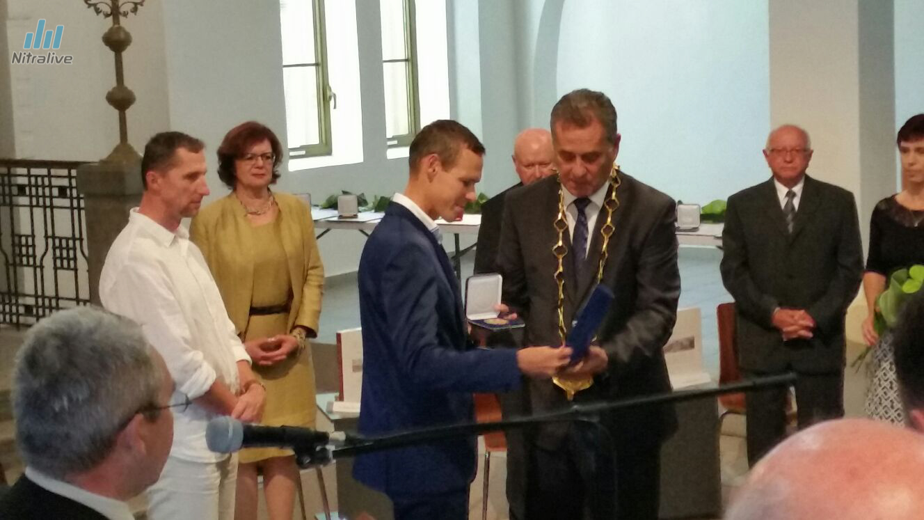 Práve teraz: V Synagóge si preberajú ocenenia významné osobnosti Nitry i úspešné športové kolektívy