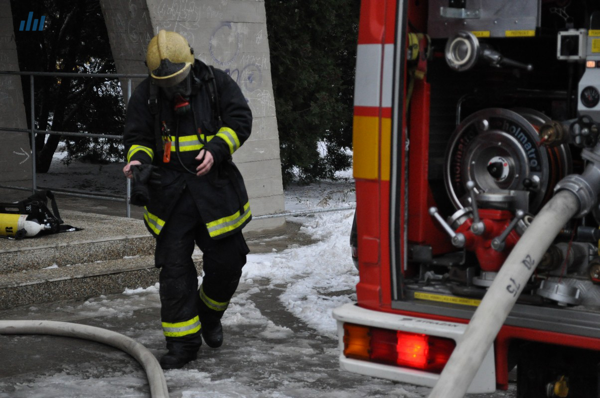 Požiar bytovka Ľ.Okánika 4, Nitra