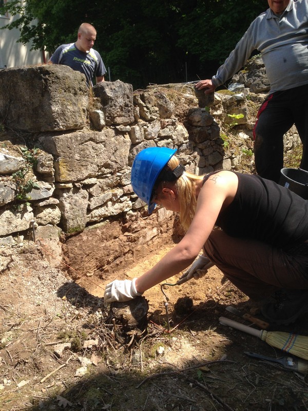 Pohľad na práce na ruinách kostola sv. Jozefa na Zobore