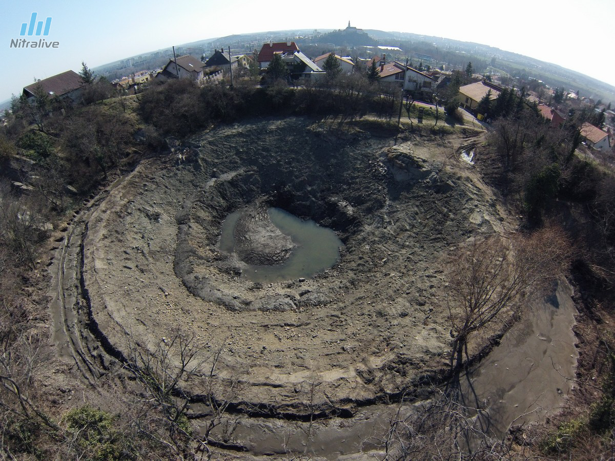 Zoborské jazierko Nitra - vypúšťanie