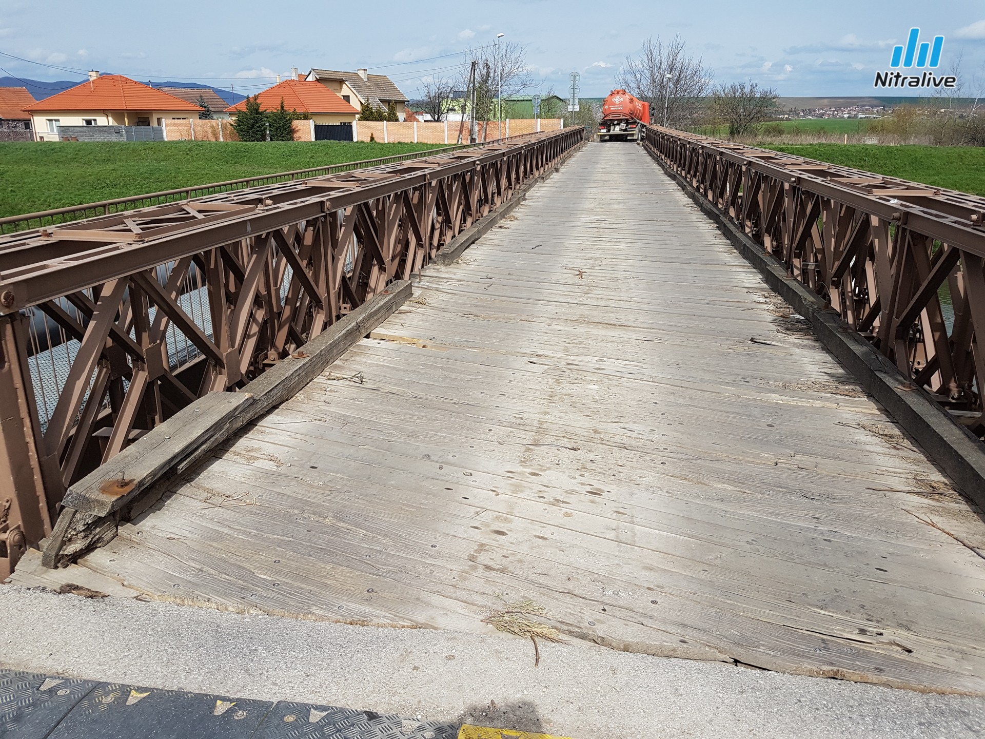 Most pri kompostárni, Krškany