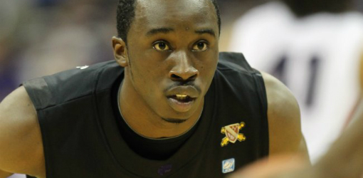 O chvíľu 24-ročný rozohrávač je produktom prestížnej Kansas State University (KSU), ktorá pôsobí v najvyššej NCAA divízii