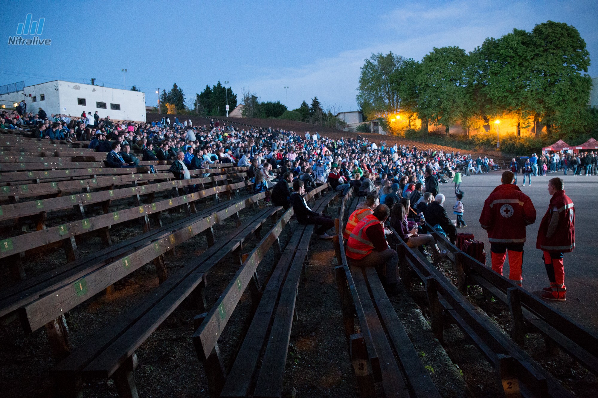 Finále hokeja medzi Nitrou a B.Bystricou sledujeme na nitrianskom amfiteátri