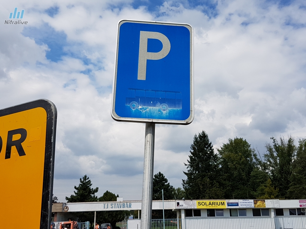 Parkovisko Chrenová - atletický štadión - rekonštrukcia