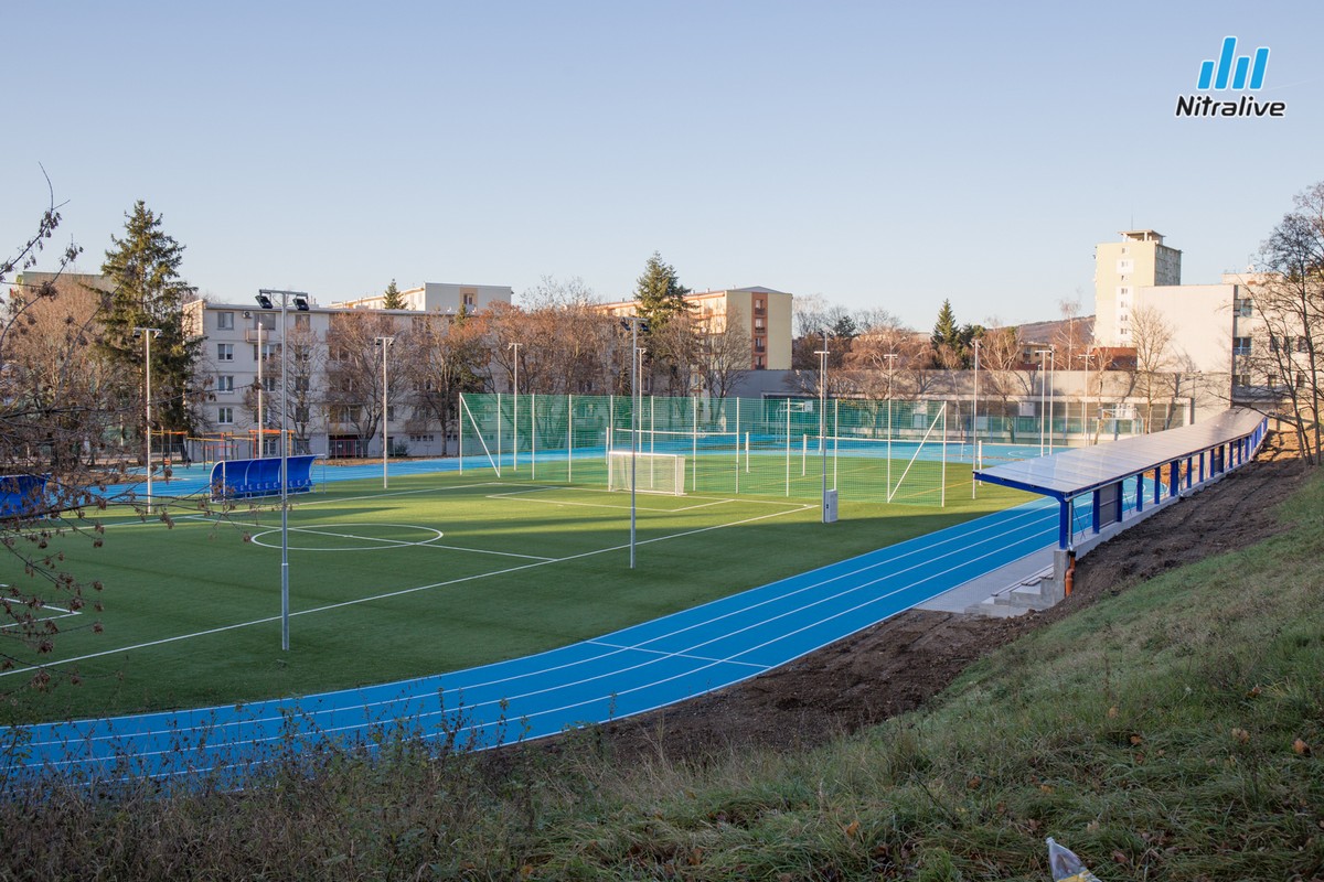 Športový areál, Gymnázium Párovská ulica Nitra, výstavba november 2019
