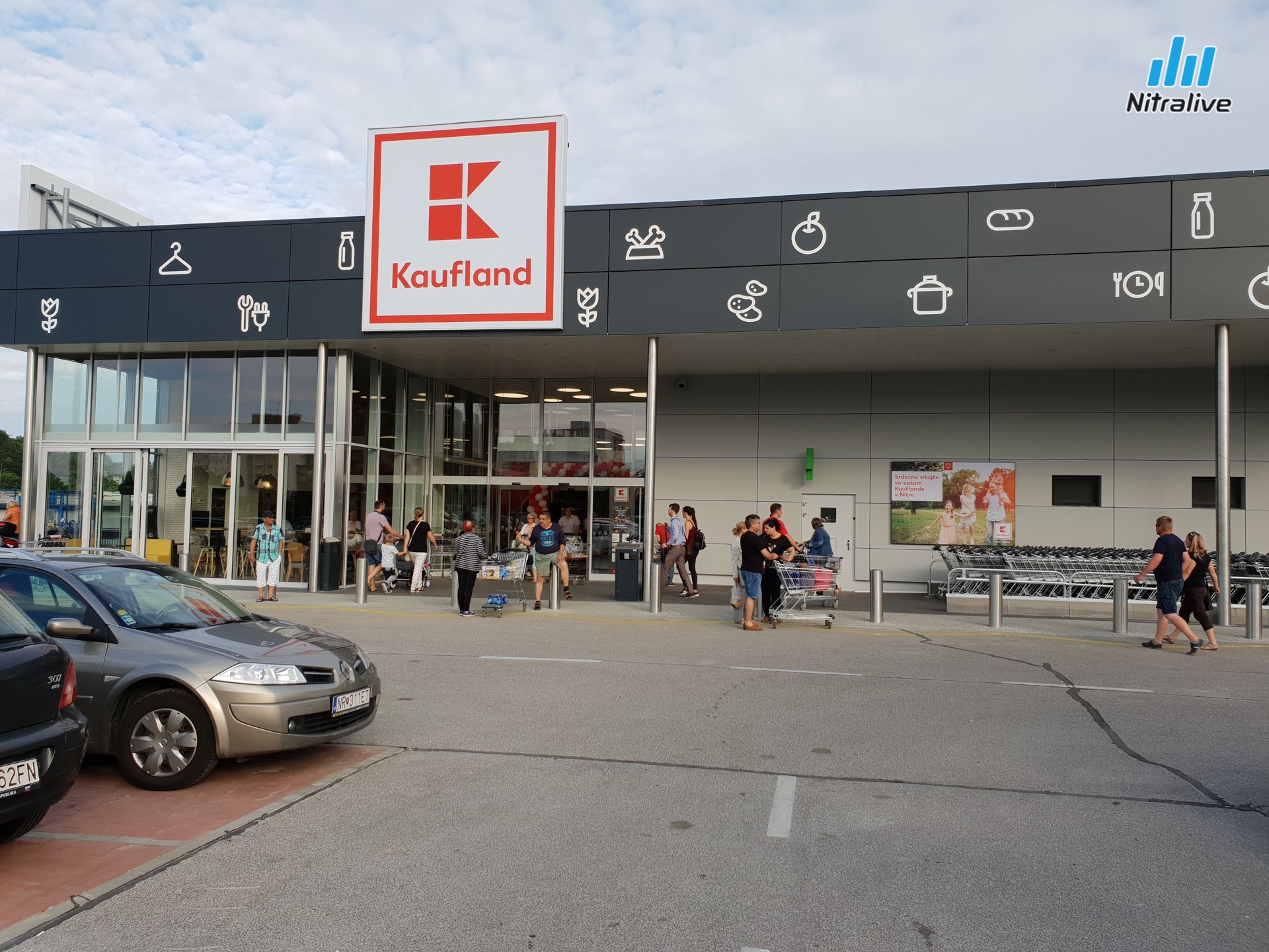 Kaufland na Klokočine otvorili po rekonštrukcii