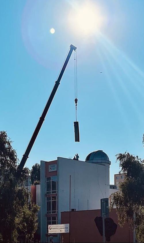 V Krajskom osvetovom stredisku prebieha výmena kupoly a ďalekohľadu