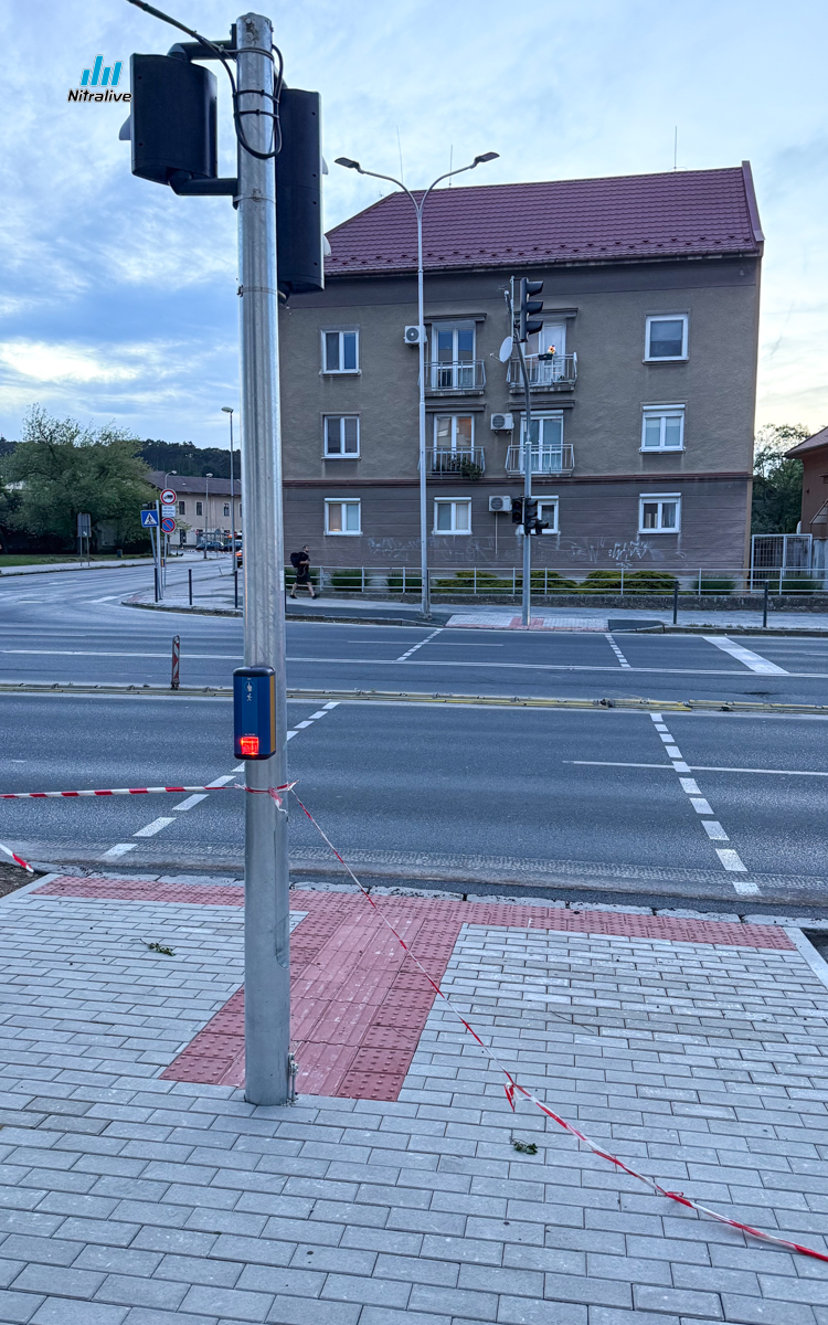 Križovatka Štefánikova x Staničná x Rázusova, semafory