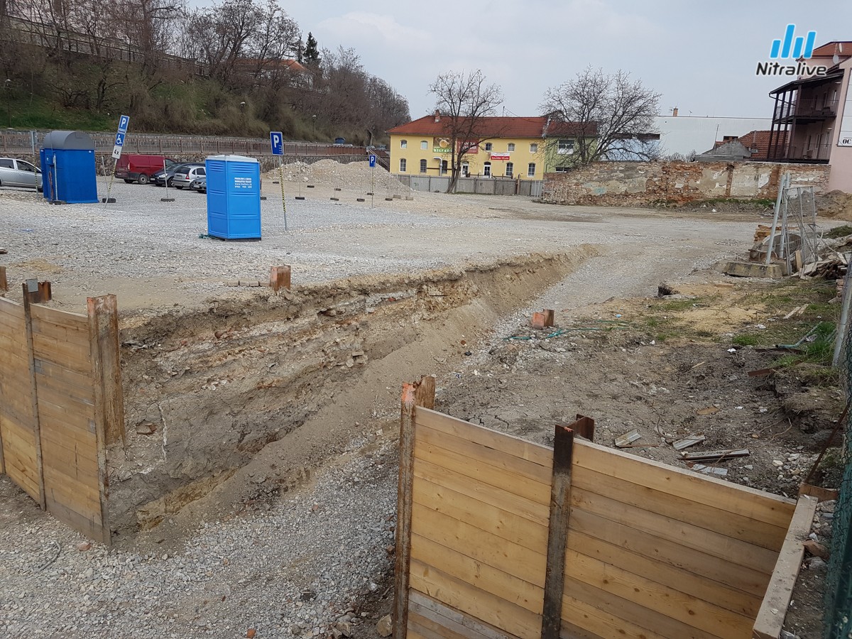 Výstavba administratívnej budovy, Mostná ulica Nitra