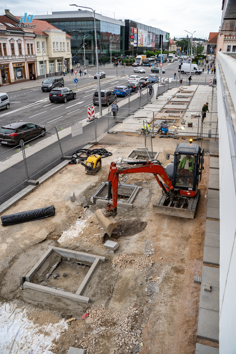 Predĺženie pešej zóny Nitra, Prior - Orbis