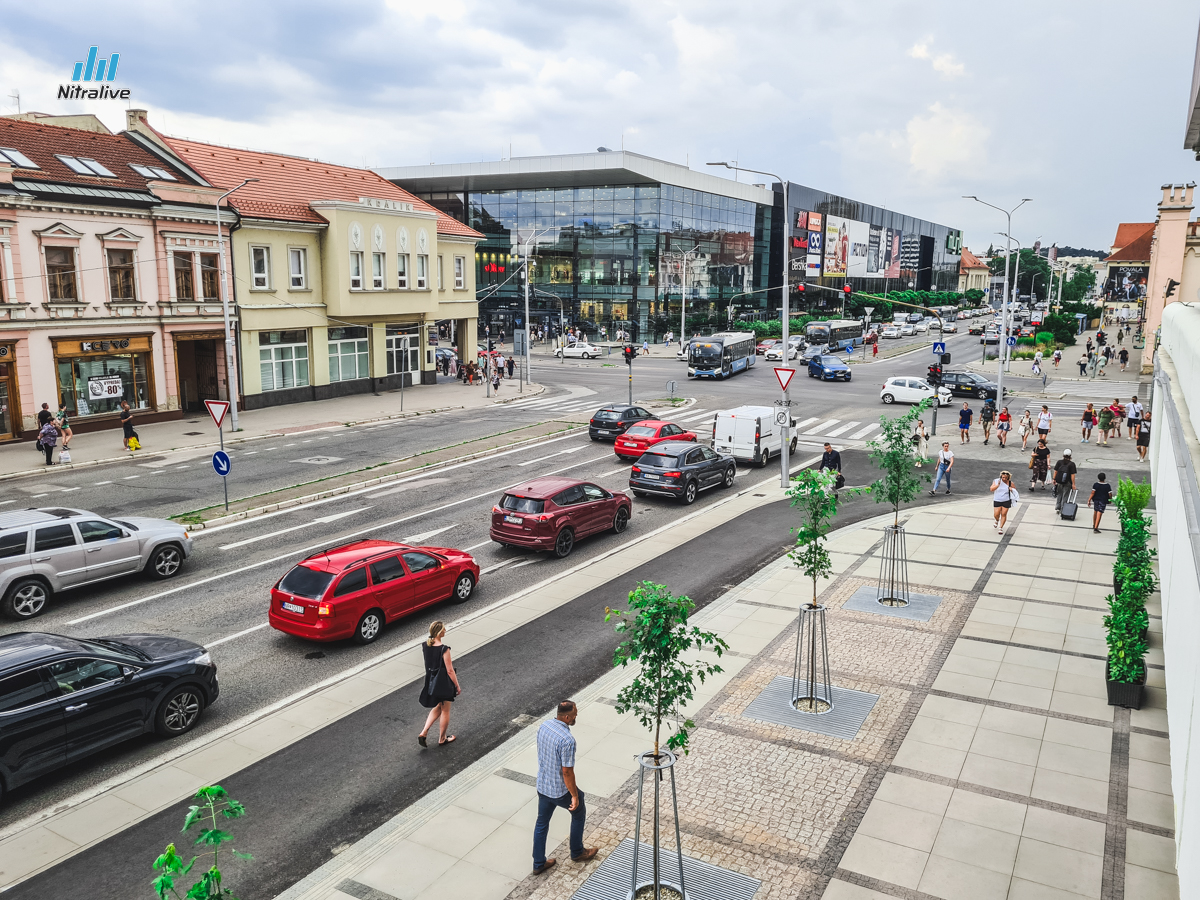 Predĺženie pešej zóny Nitra, Prior - Orbis