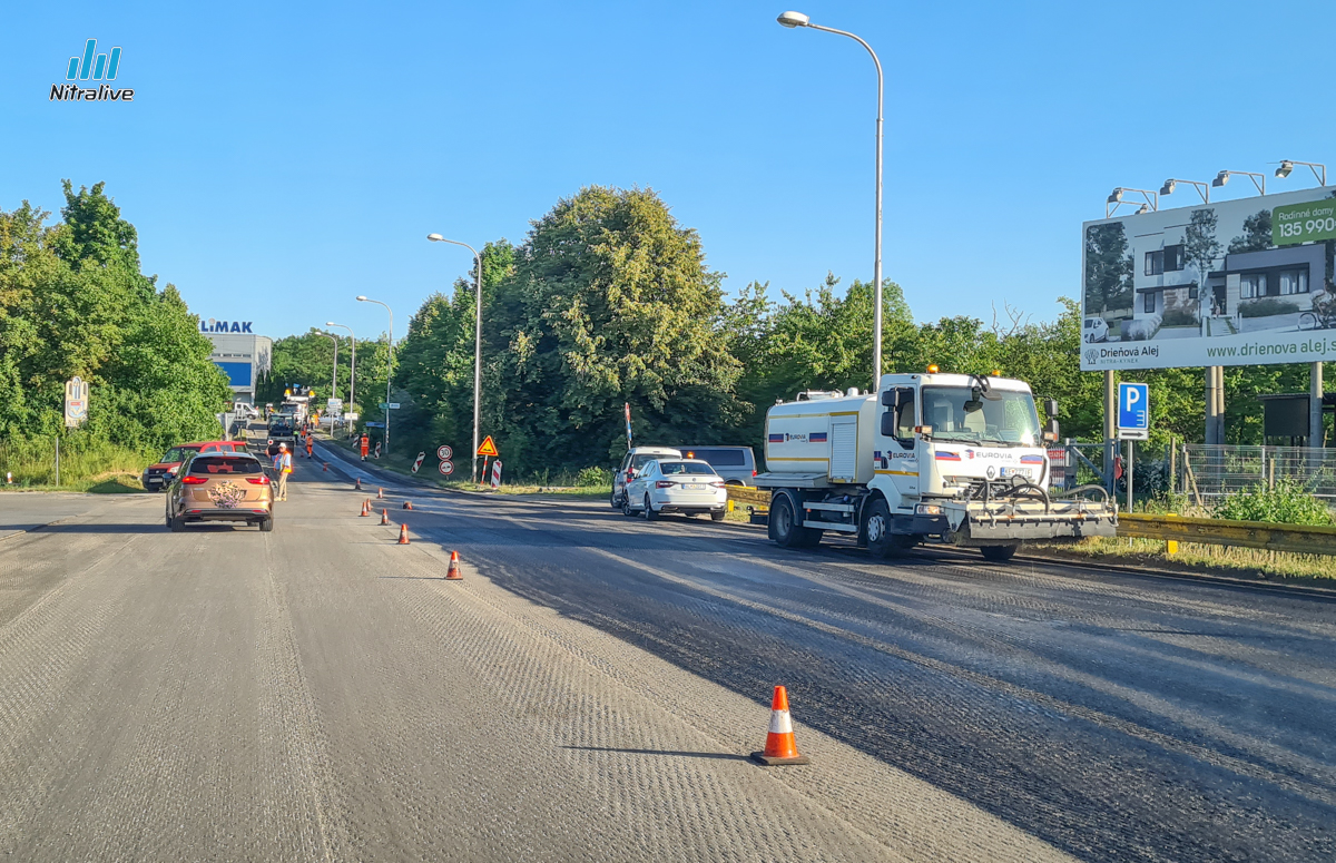 Oprava povrchu vozovky Klimak - most nad R1a / dopravné obmedzenia na ceste (18.-19. jún 2022)